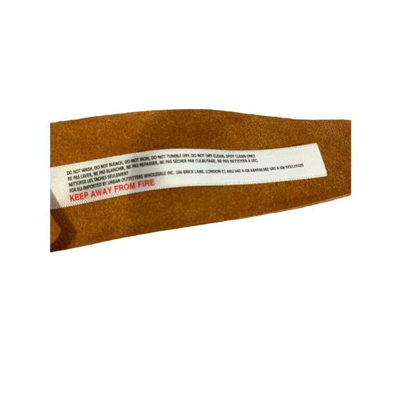 Free People Collection Story Teller Printed Leather Double Ring Wrap Belt - Picture 5 of 8